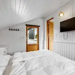 Eloise - 400m From The Sea By Interhome