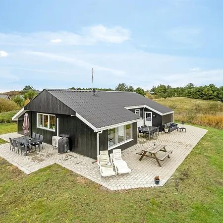 Prázdninový dům Eloise - 400m From The Sea By Interhome *