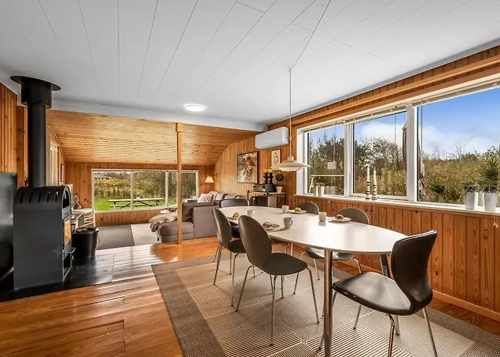 Prázdninový dům Eloise - 400m From The Sea By Interhome *